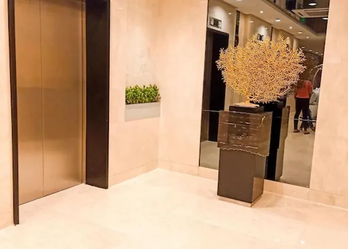 El Spazzio Moa